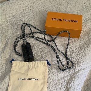 Designer Louis Vuitton Christopher jump robe logo monogram leather gym fitness